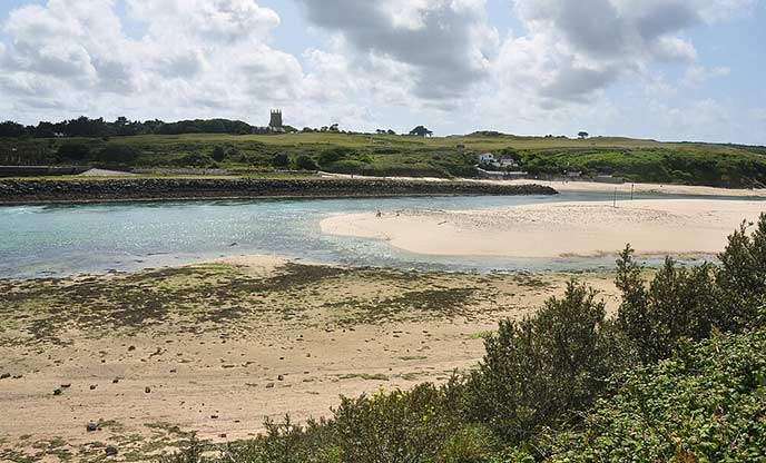 Blue skies over Hayle Estuary at low tide