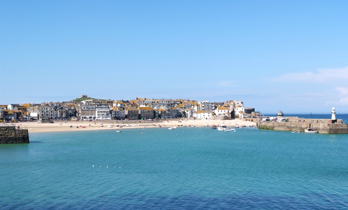 Art and crafts galleries in St Ives