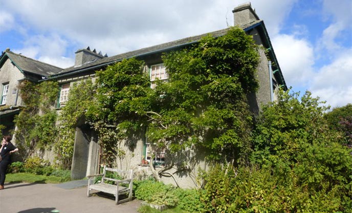 17th century farmhouse of Beatrix Potter, a beautiful building lines with gardens and flowers