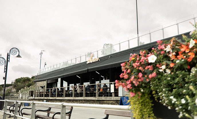 Swim restaurant in Lyme Regis