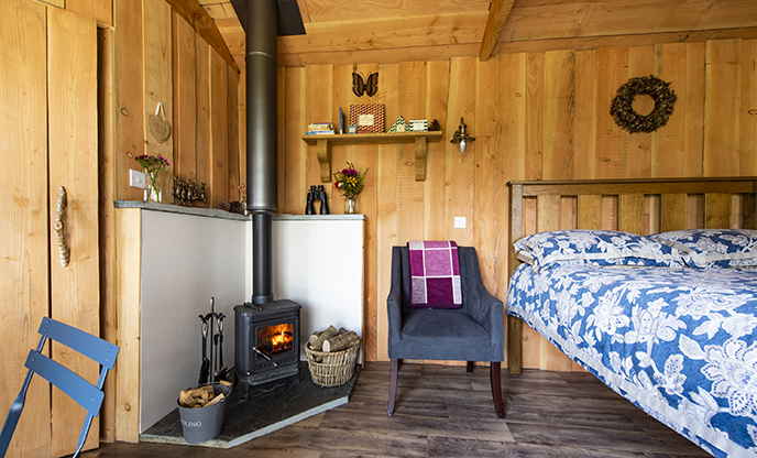 Glamping + autumn = the perfect match
