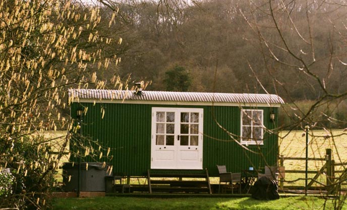 Shepherd's hut in Somerset with hot tub
