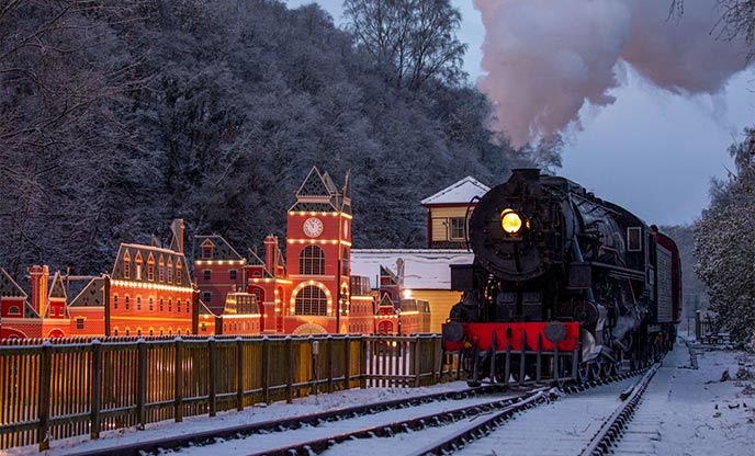 Magical snow and Christmas lights on The Polar Express experience at Churnet Valley Railway